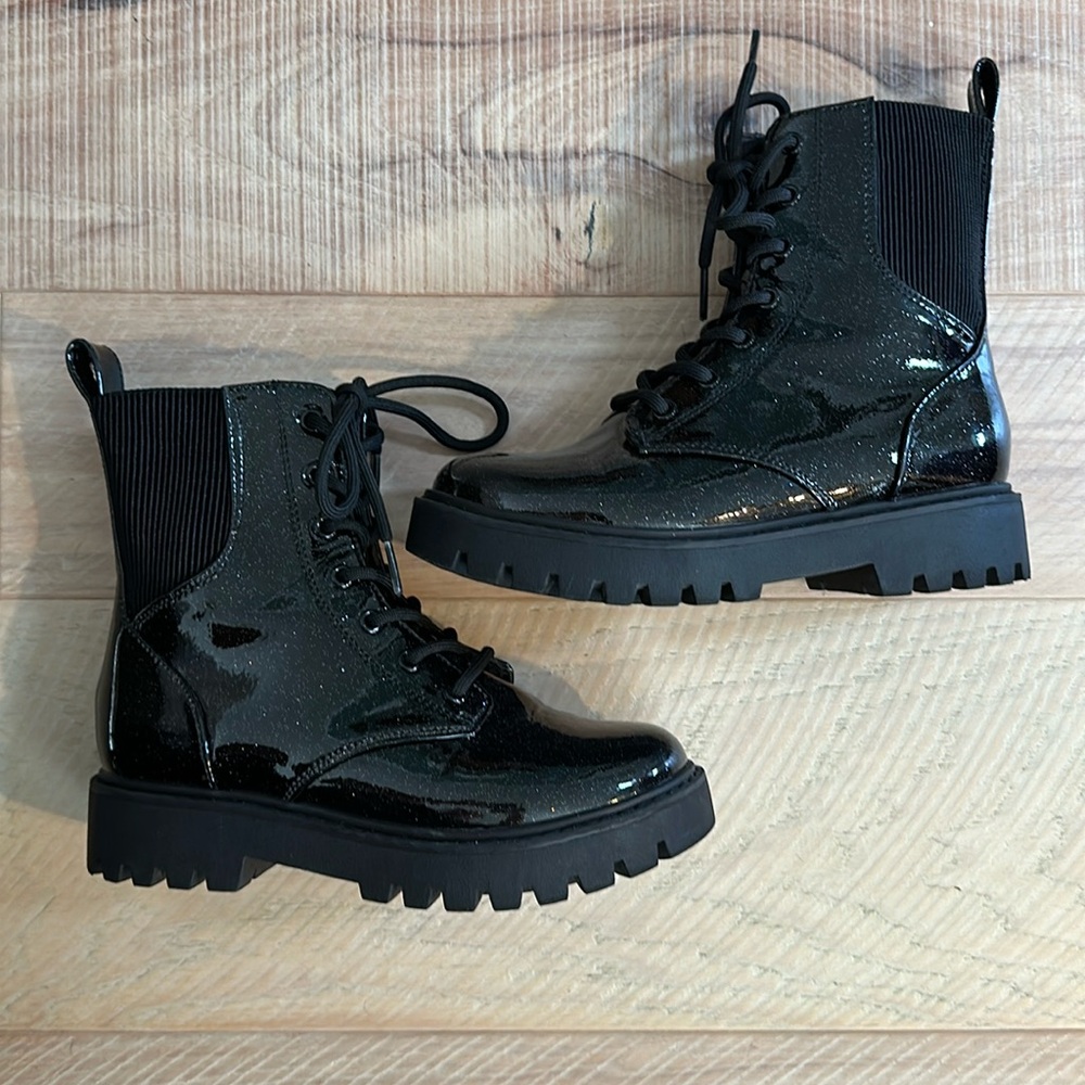 Art Class boots